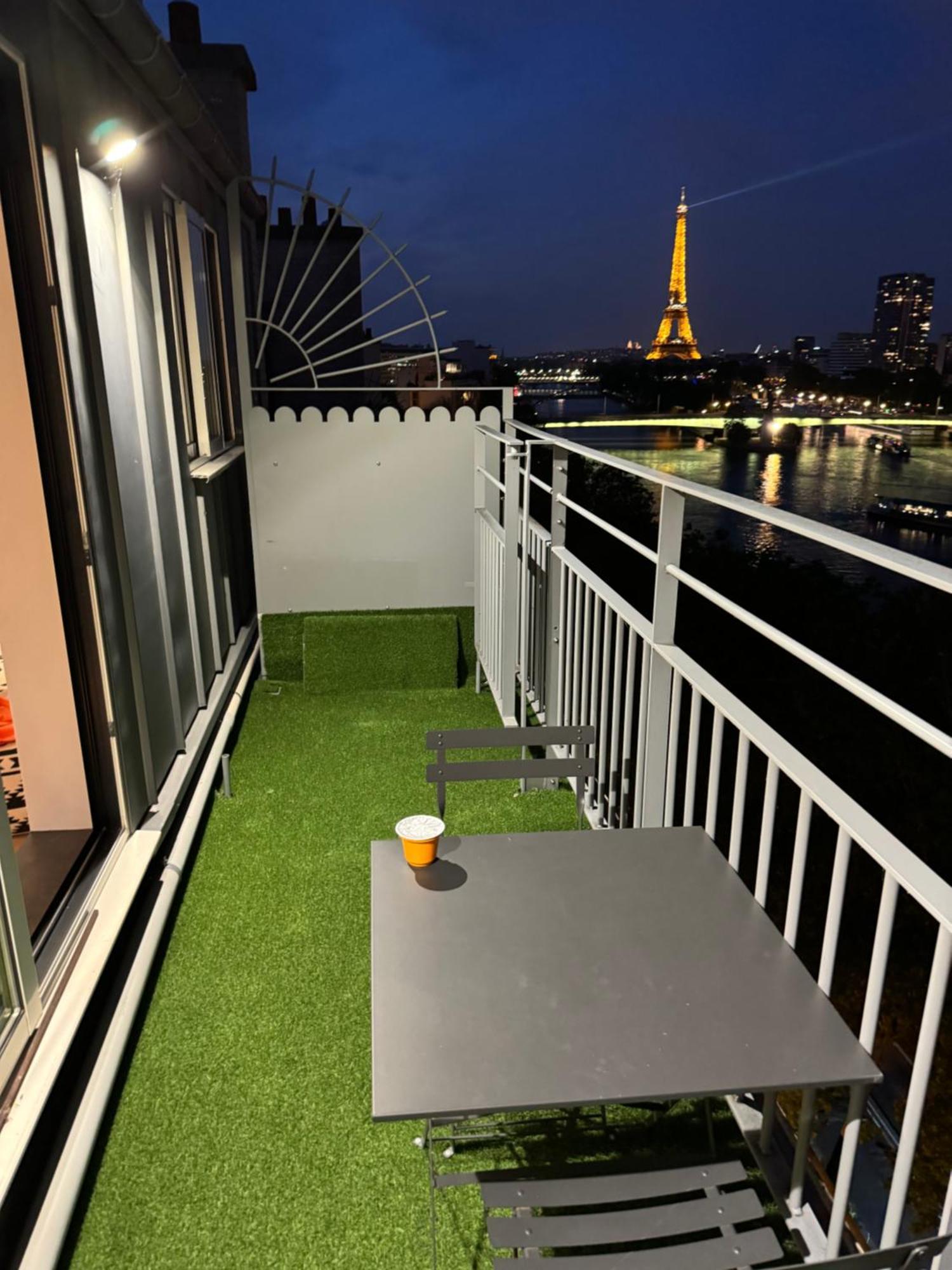 Appartement Vue Tour Eiffel Paris 16 Eme Eksteriør bilde